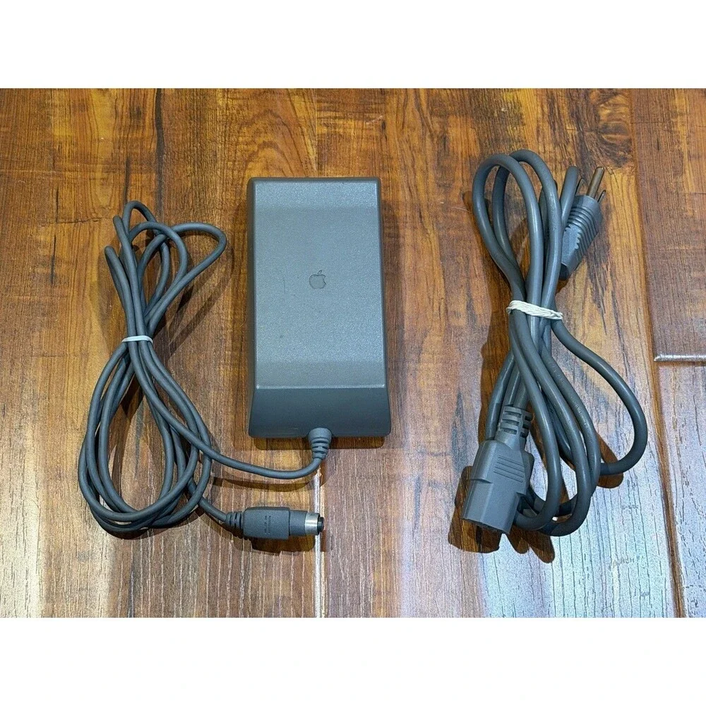 Vintage OEM Apple M1893 PowerBook 500 520 540 550 AC Charger Power Supply